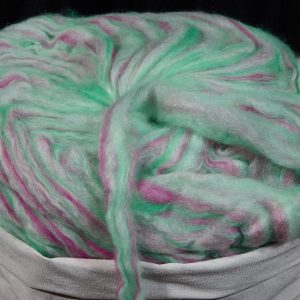 Bulk Roving - Winter Berry